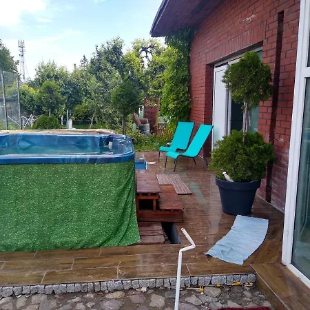 Cosmos & Champion Panzió *