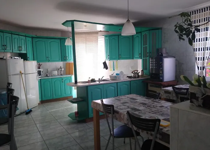 Cosmos & Champion Илава