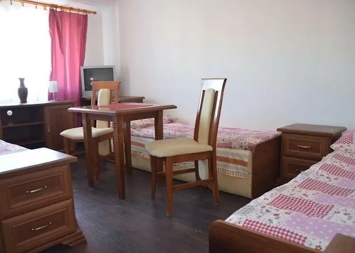 Cosmos & Champion Илава